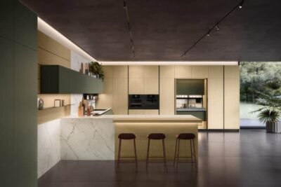 PORTRAIT-2_RHO_2_web-768×512